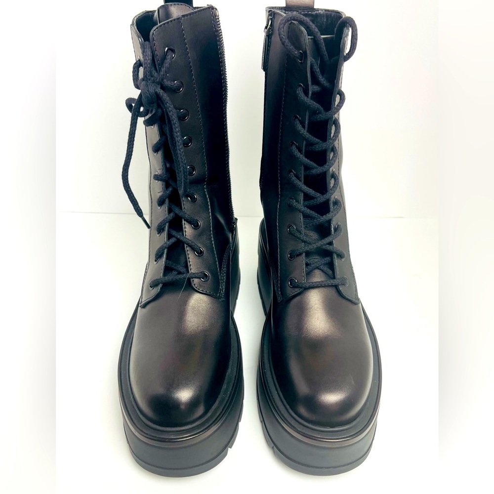 Valentino Garavani VLOGO Platform Lace-Up Boot Size 41